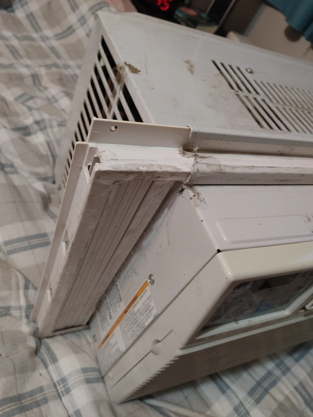 Garrison 6300 BTU Window Air Conditioner - photo 3