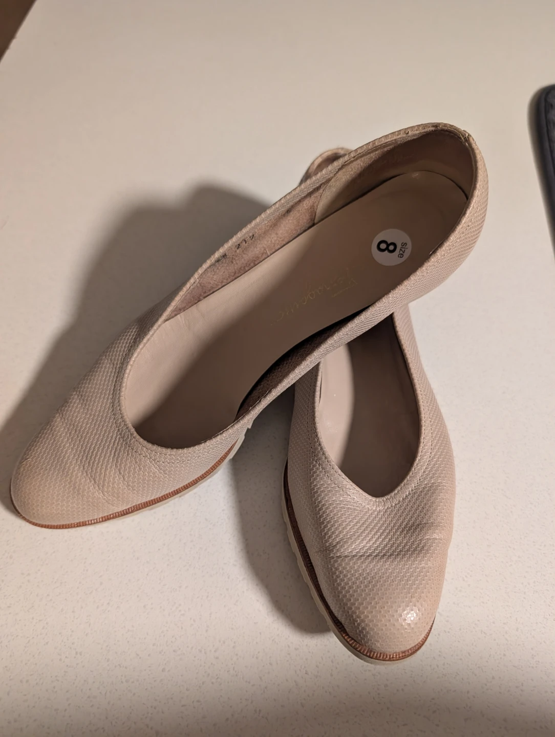Salvatore Ferragamo'Women's Flats Size 8