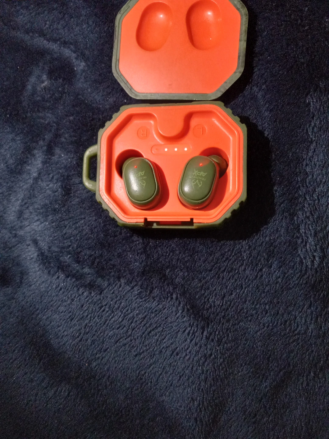 RealTree APX Wireless Earbuds