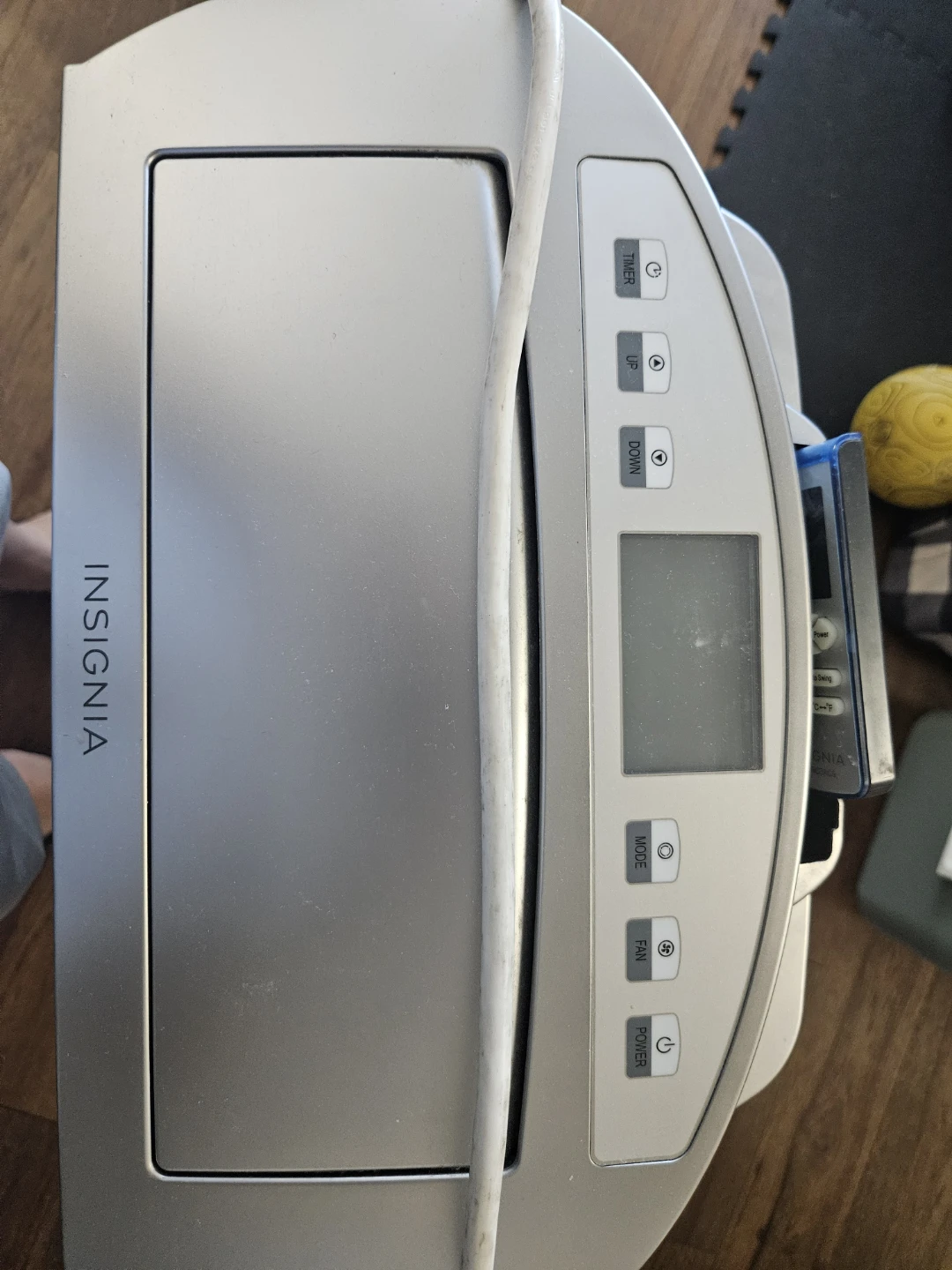 Insignia Portable Air Conditioner - photo 3