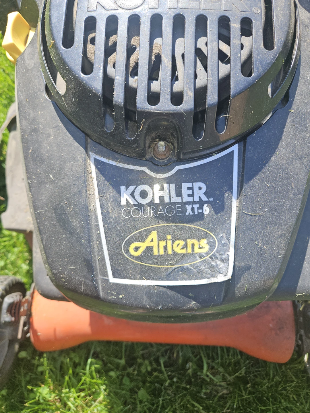 Ariens Lawnmower with Kohler Courage XT-6 engine - photo 2