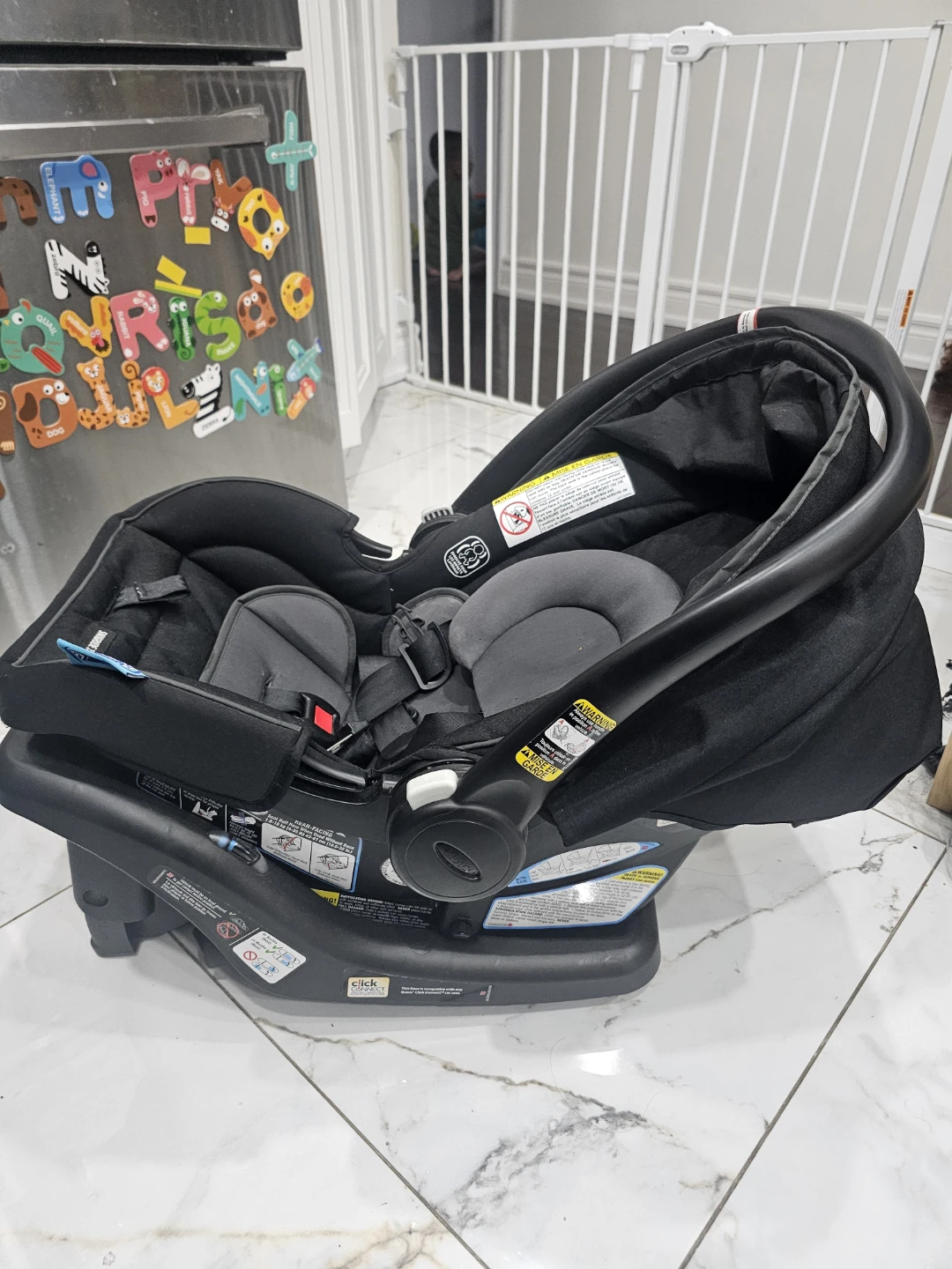 Graco SnugRide 35 Lite LX Infant Car Seat - photo 3