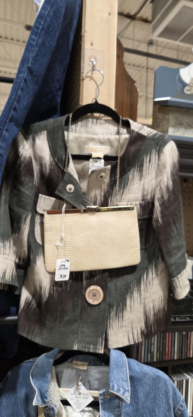 amazing vintage y2k 90s clothing for men and women