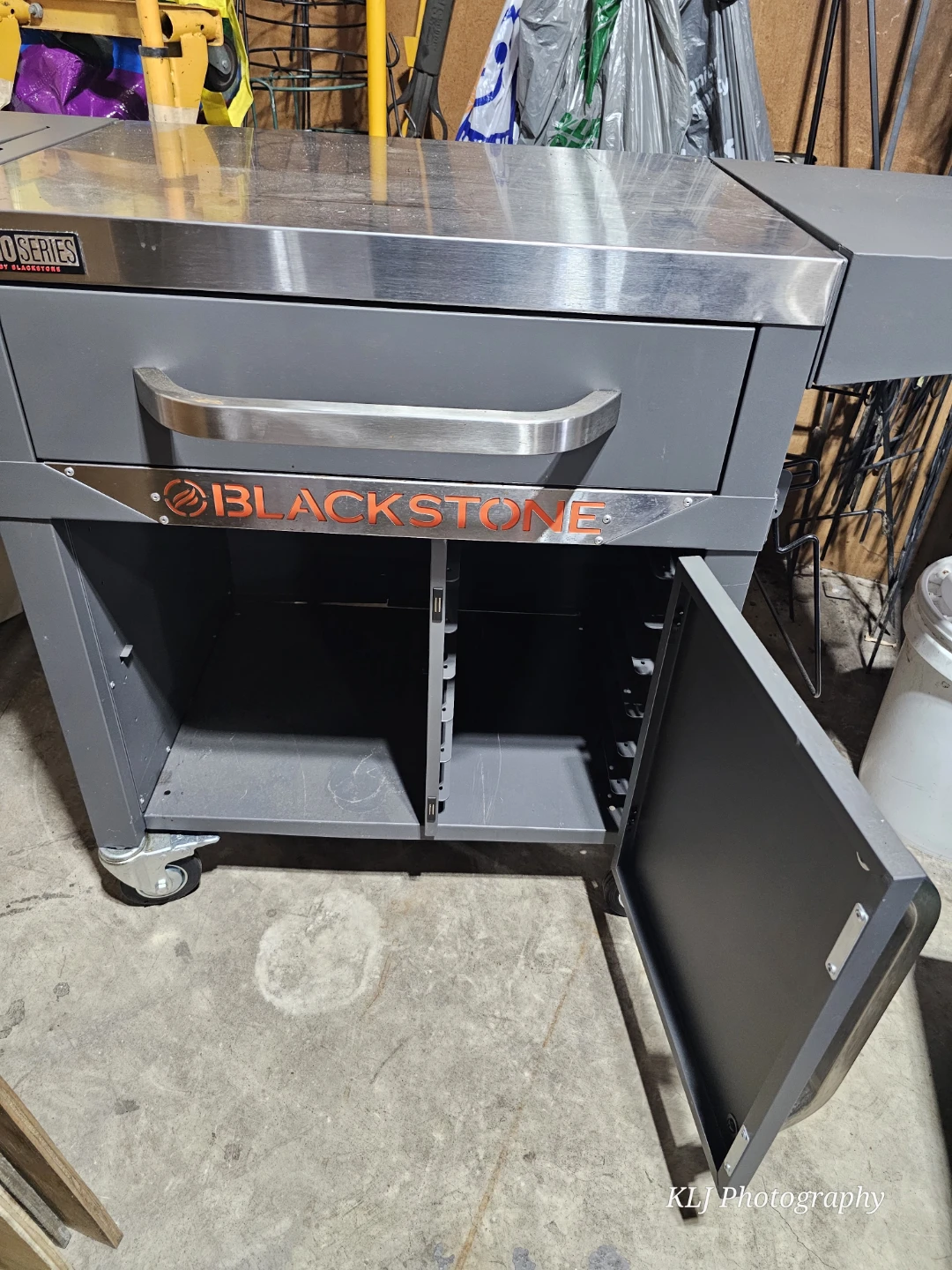 Blackstone Pro Series Griddle Cart - photo 4