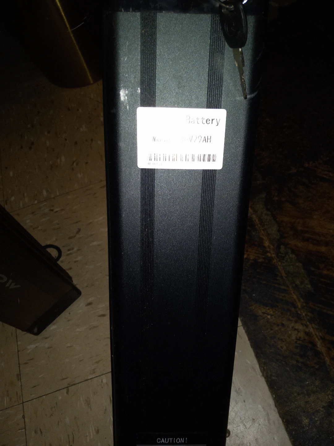 Lithium Battery Pack 36V 29AH with Charger - photo 4