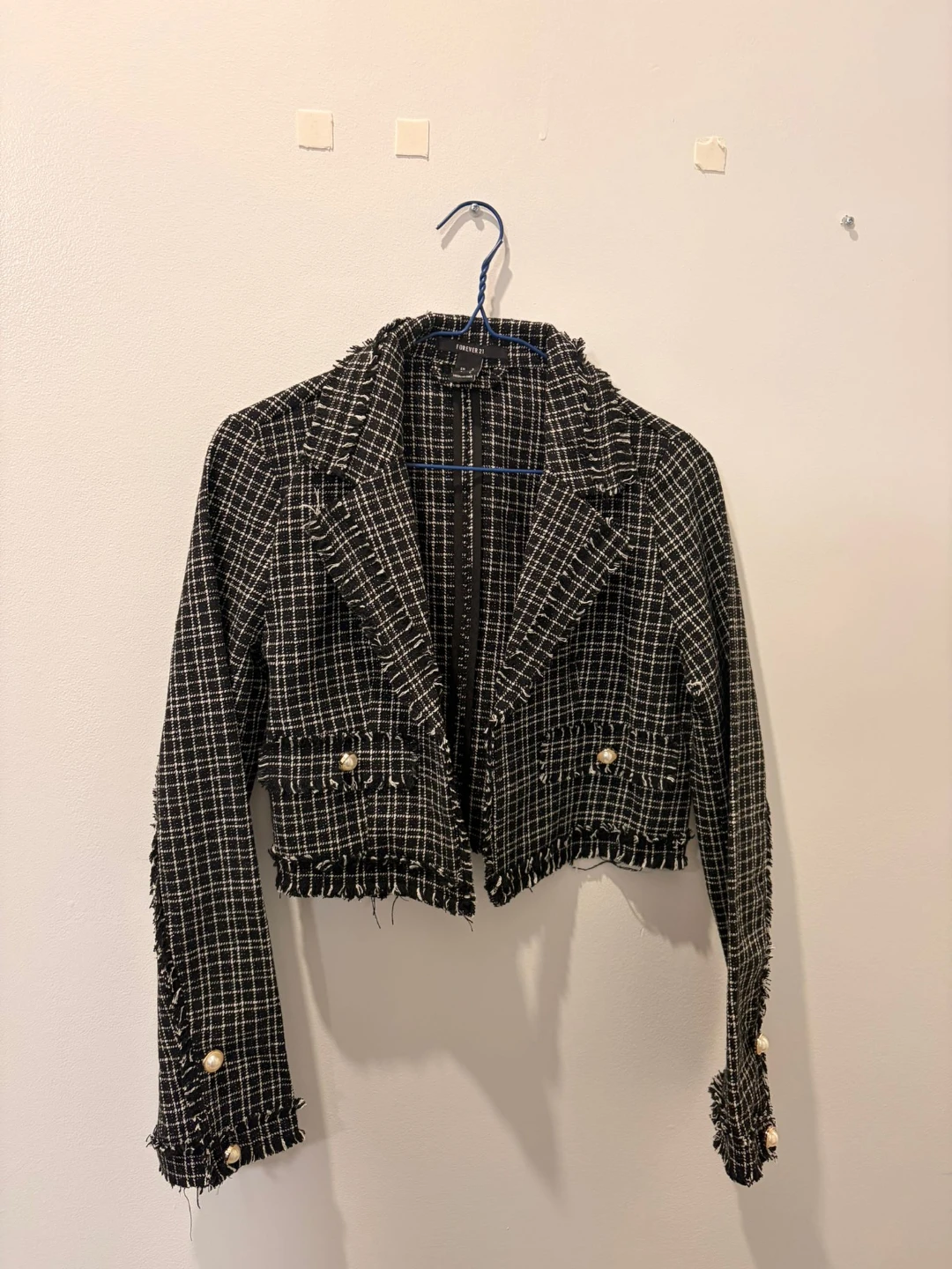 Forever 21 Women's Black and White Plaid Cropped Blazer Size S