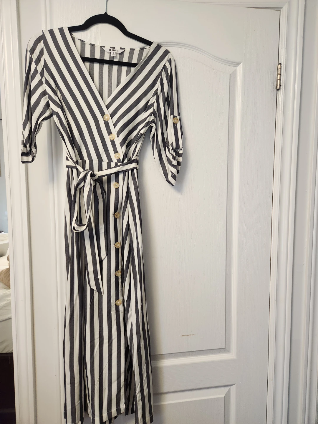 Midi Dress - Classic cut NWOT