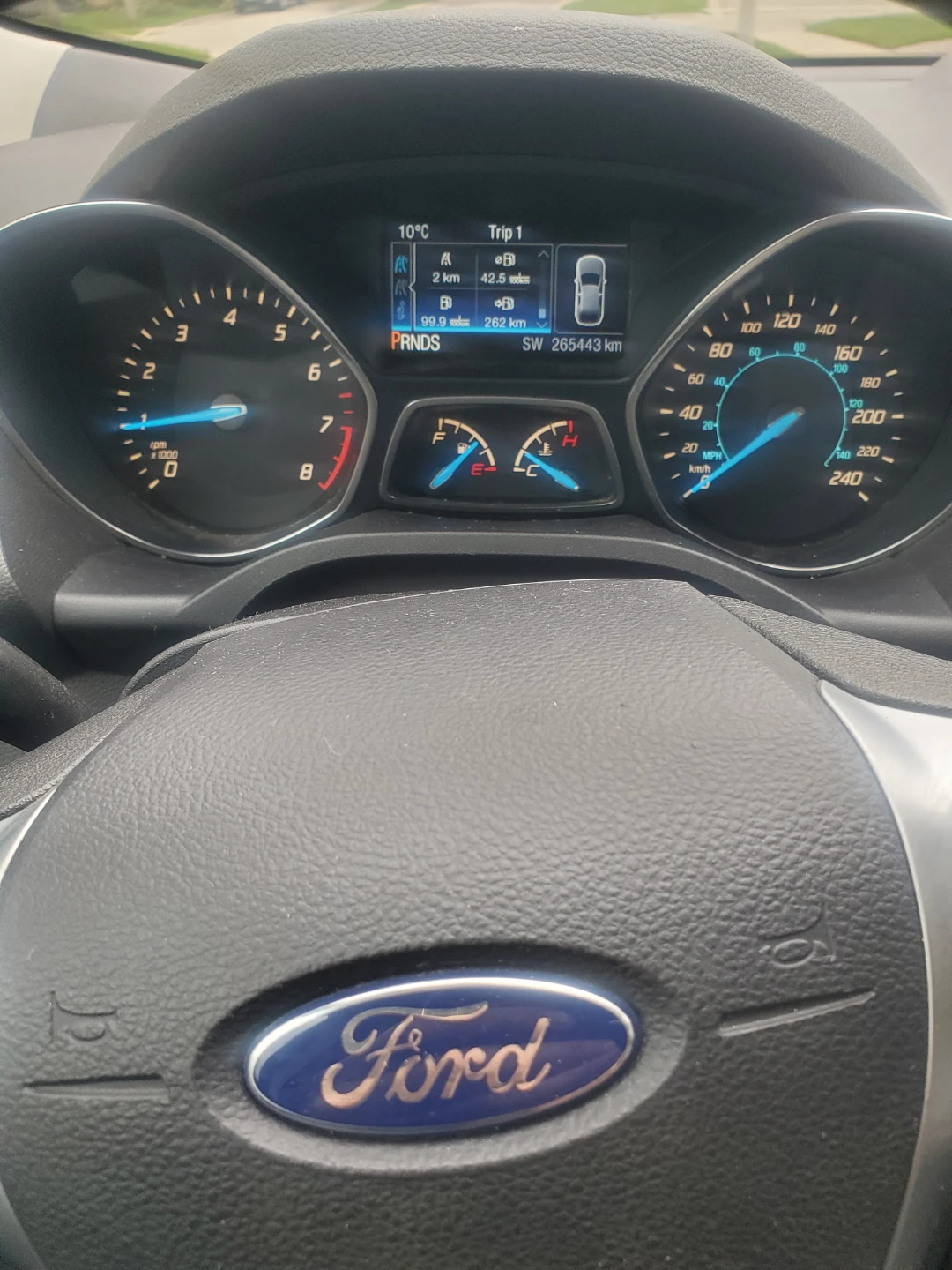 Ford Escape SUV - photo 3