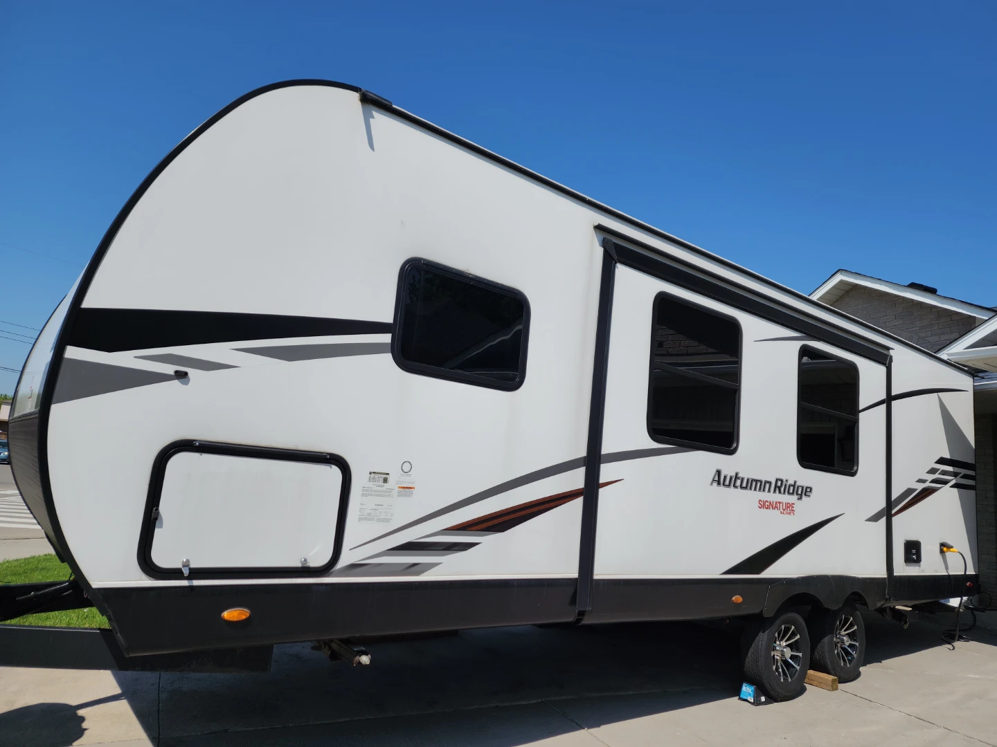 2024Starcraft Autumn Ridge Travel Trailer - photo 2