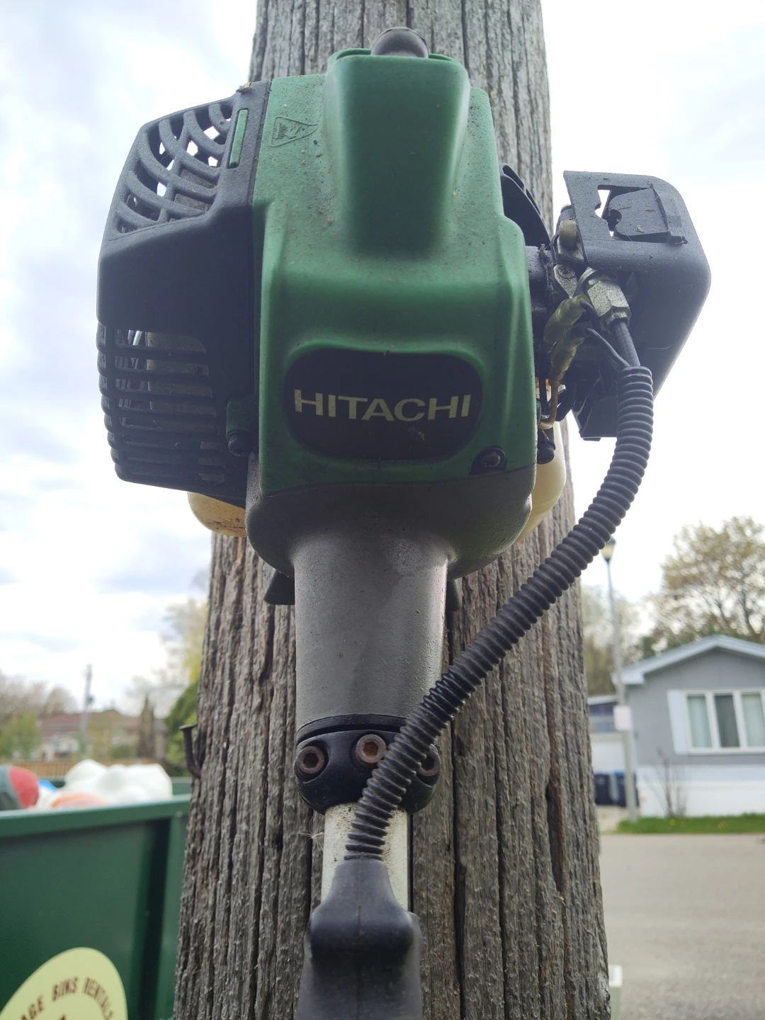 Hitachi String Trimmer - photo 2