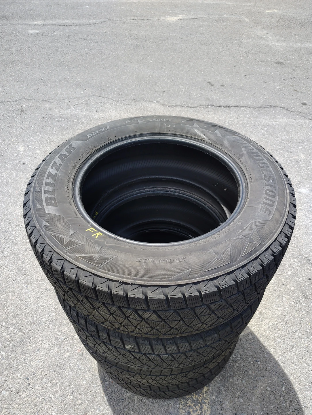 Bridgestone brizzak 4 tires 235/65/17