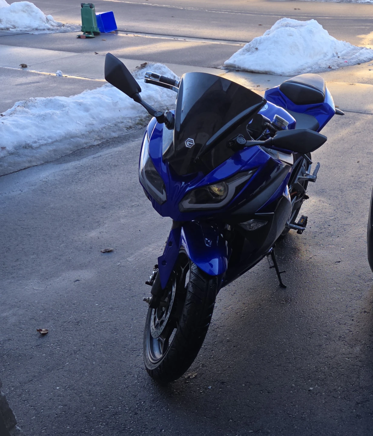 Blue Sport Motorcycle EMMO GTS - photo 3