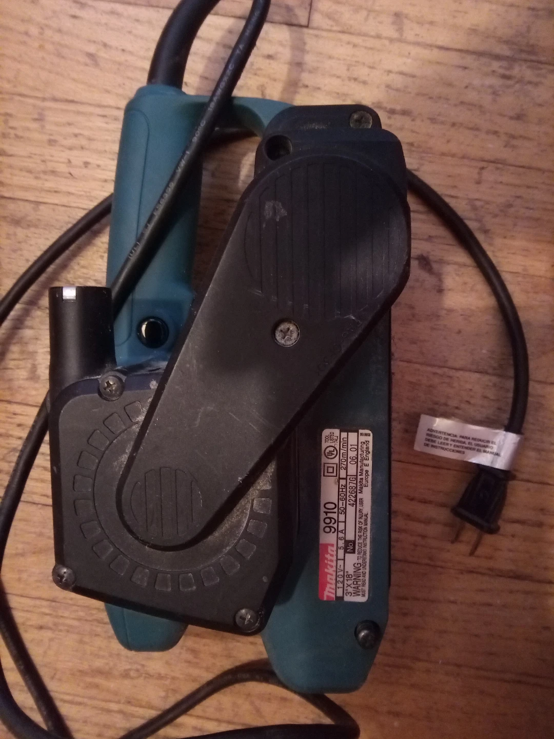 Makita 9910 Belt Sander - photo 3