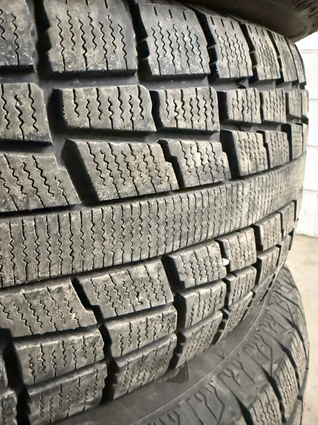 Joyroad Winter Tires 265/65R17 - photo 3