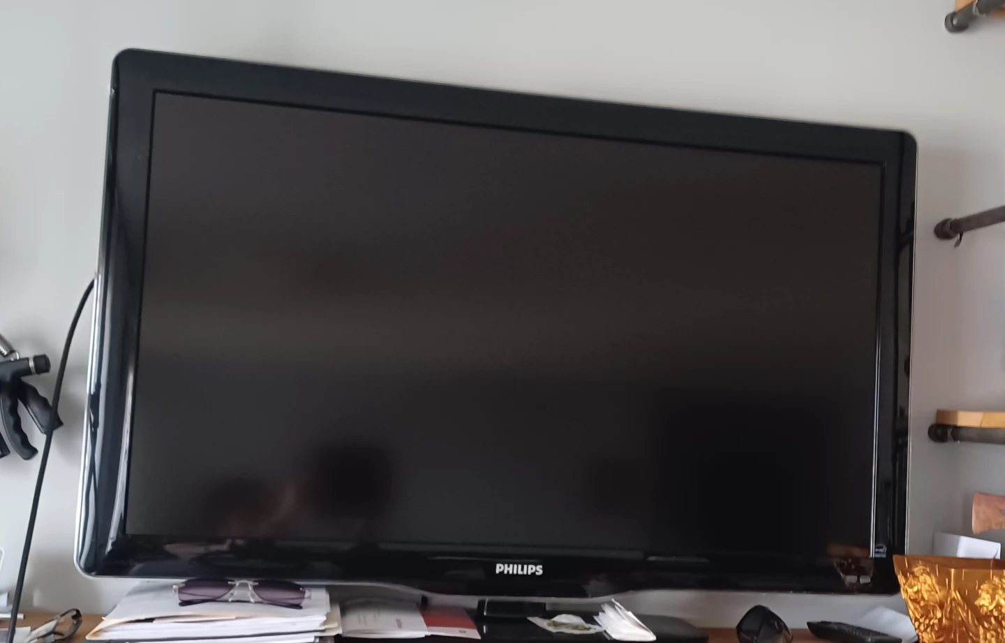 Philips Flat Screen TV 40 inches