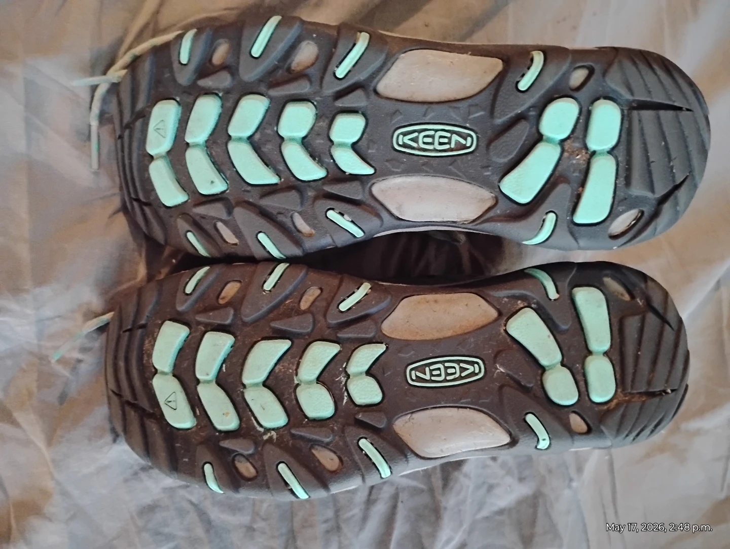 KEEN Women's Hiking Shoes Size 9 Grey - photo 4