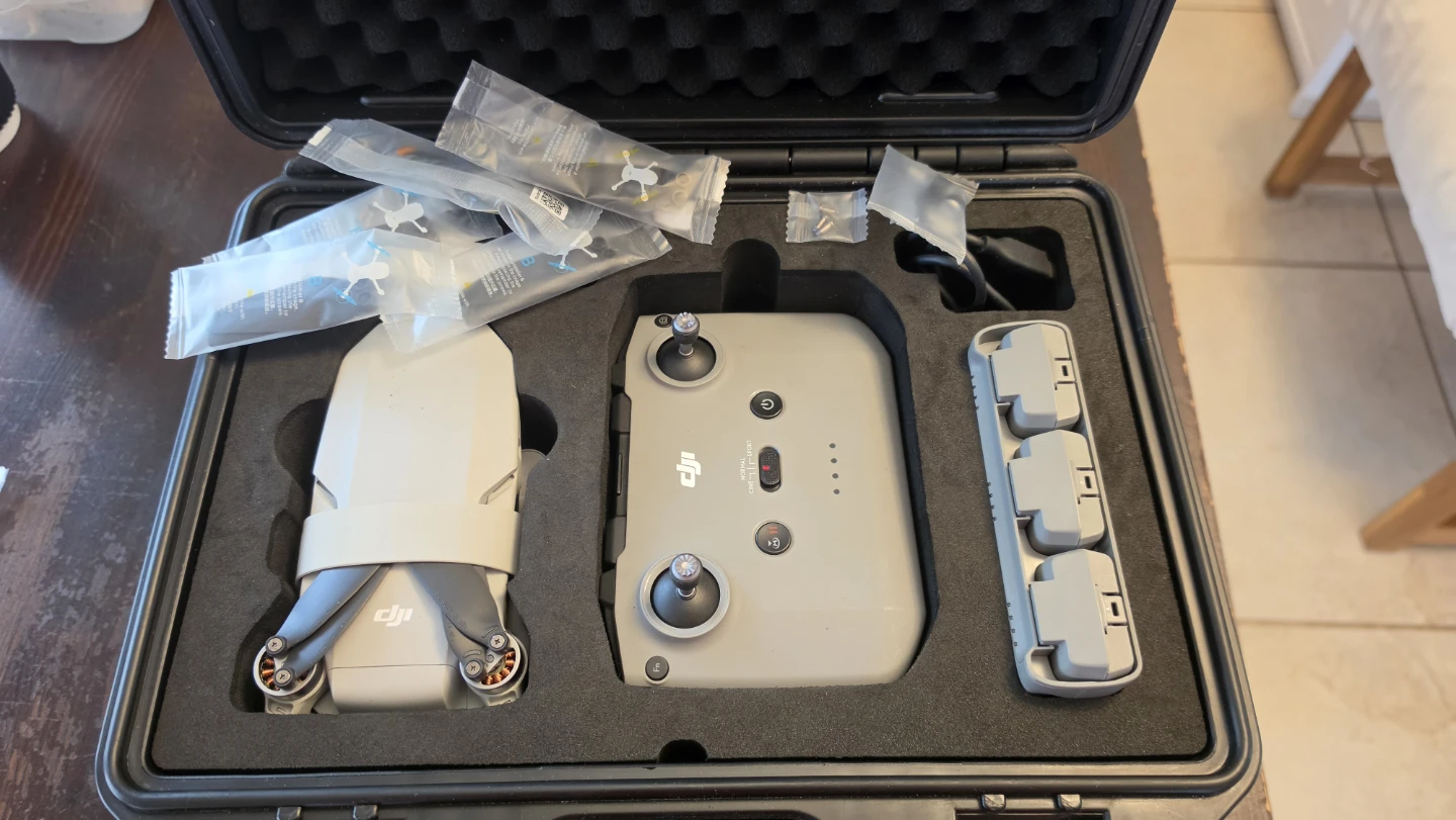 DJI drone Mini 2 set