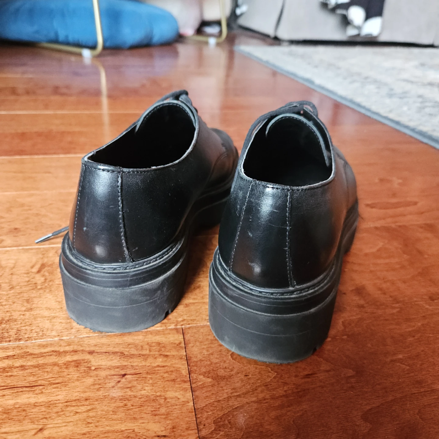 l'Intervalle Lug Sole Oxfords in Black Leather - photo 4