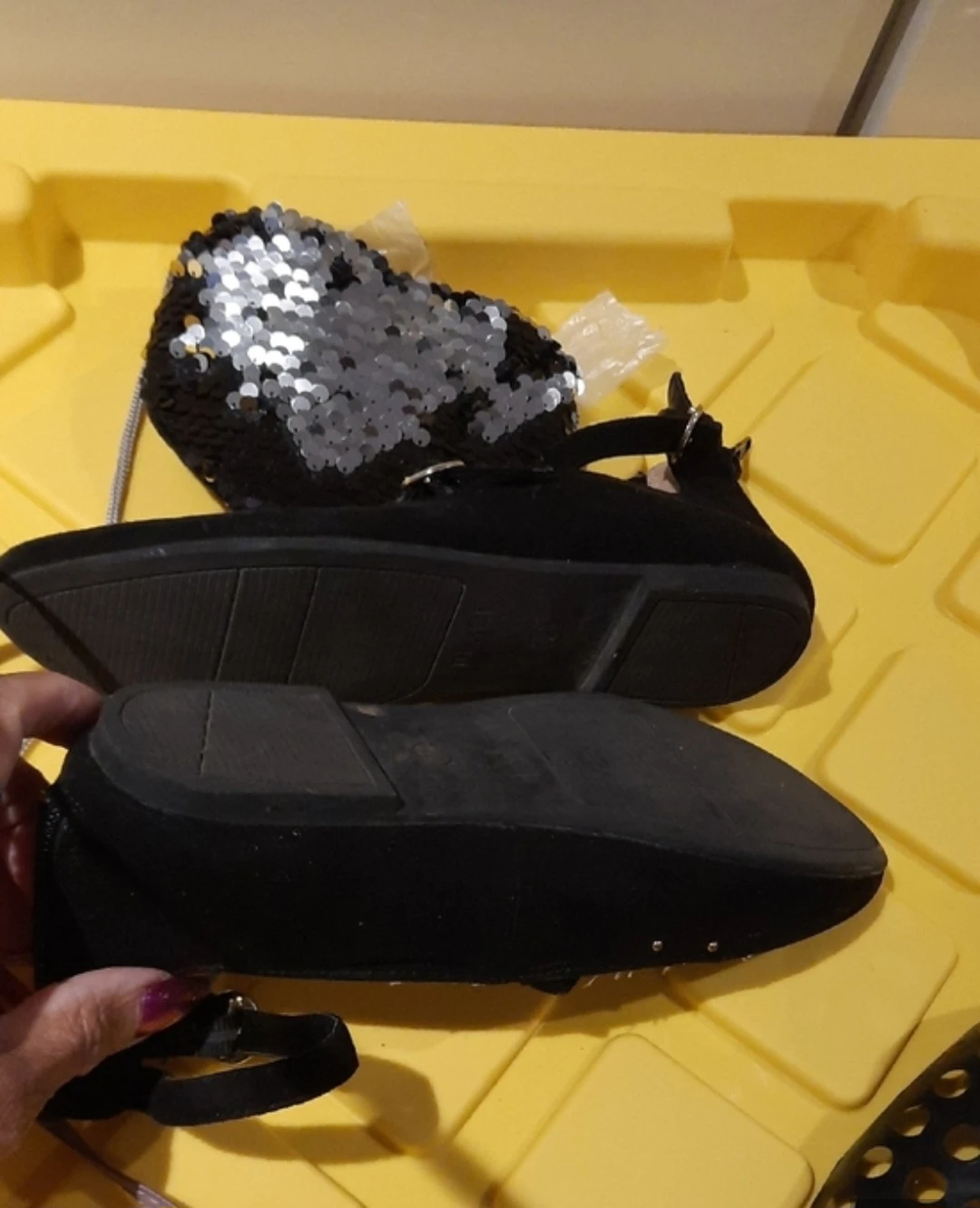 Children's place dress shoes 2 & Heart Purse - photo 2