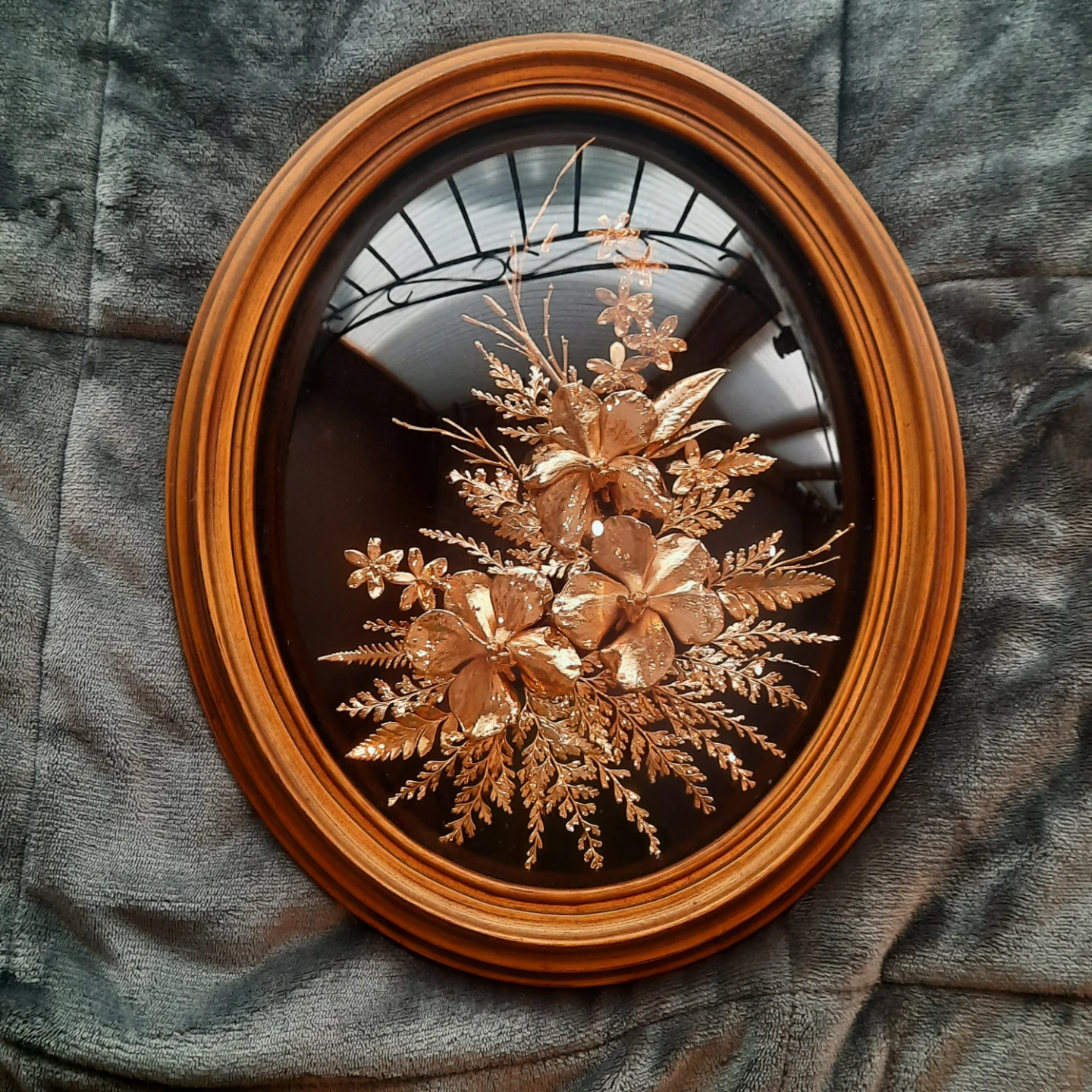Saburo Inc. Real Hawaiian Flowers Petrified in Gold