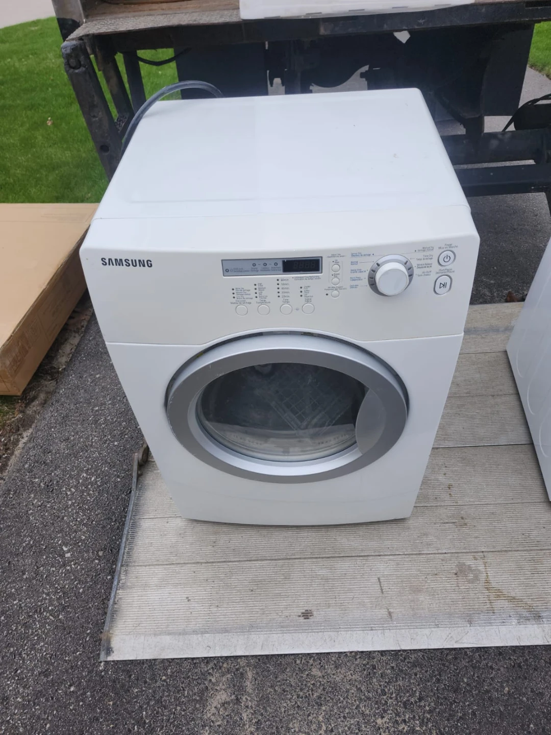 Samsung White Clothes Dryer - photo 2