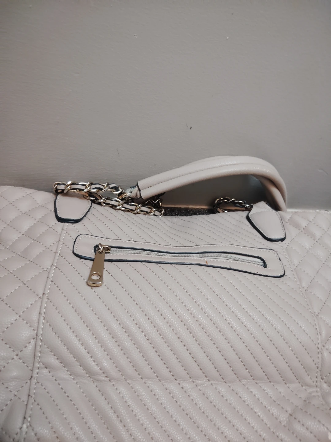 Chanel Quilted Tote Bag - photo 3