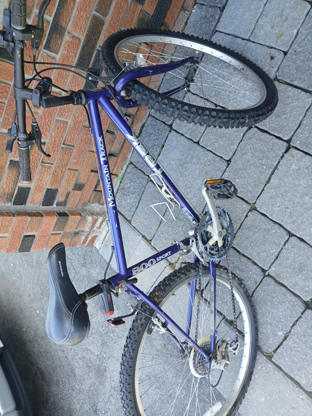 Trek Mountain Track 800 Sport Bicycle - photo 4