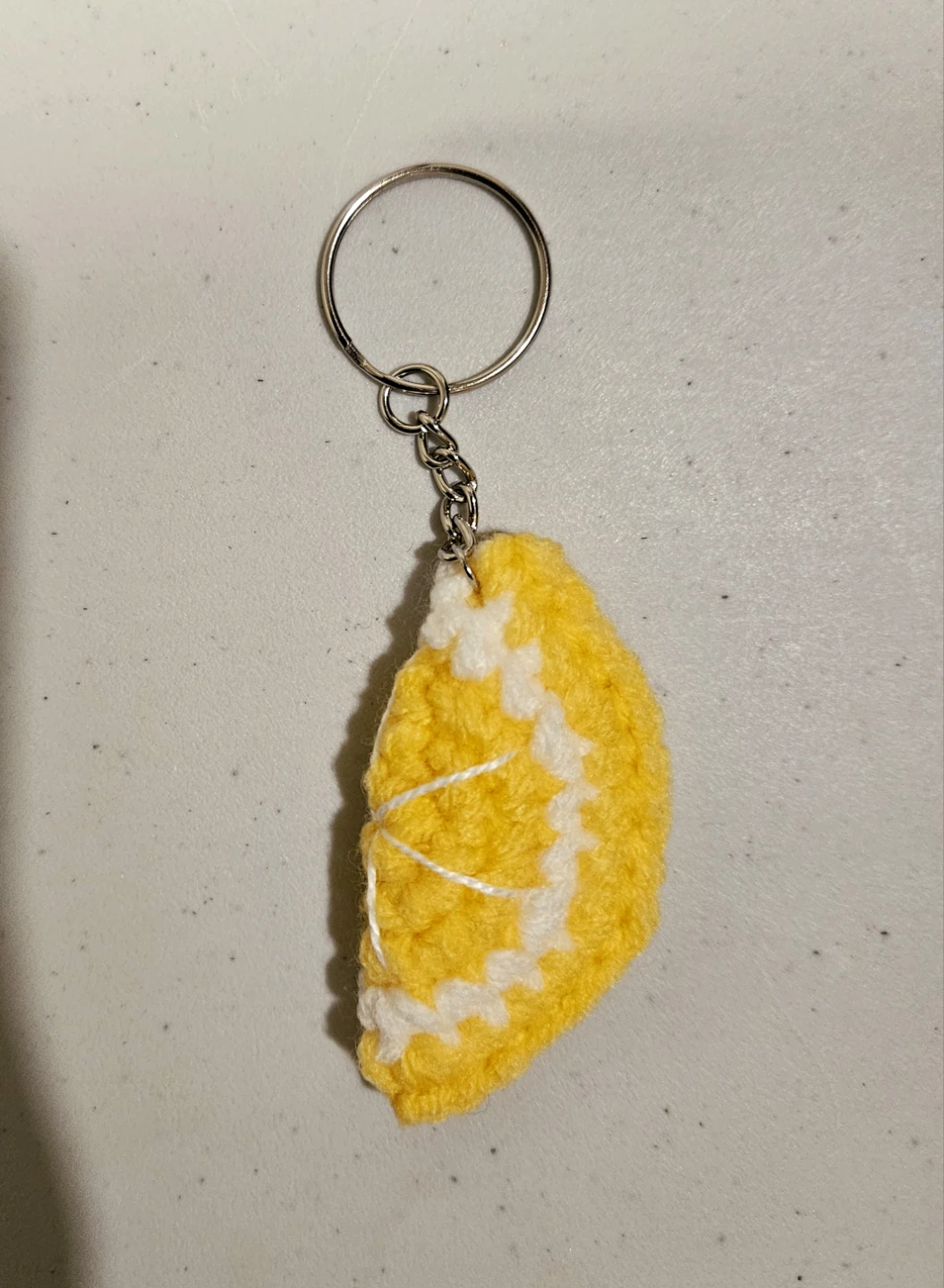 Crocheted Fruit Slice Keychains - photo 2