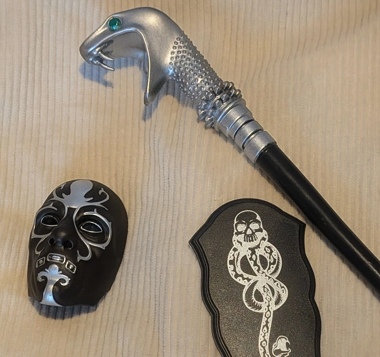 Harry Potter Death Eater Series Mystery Wand with Mask and Stand