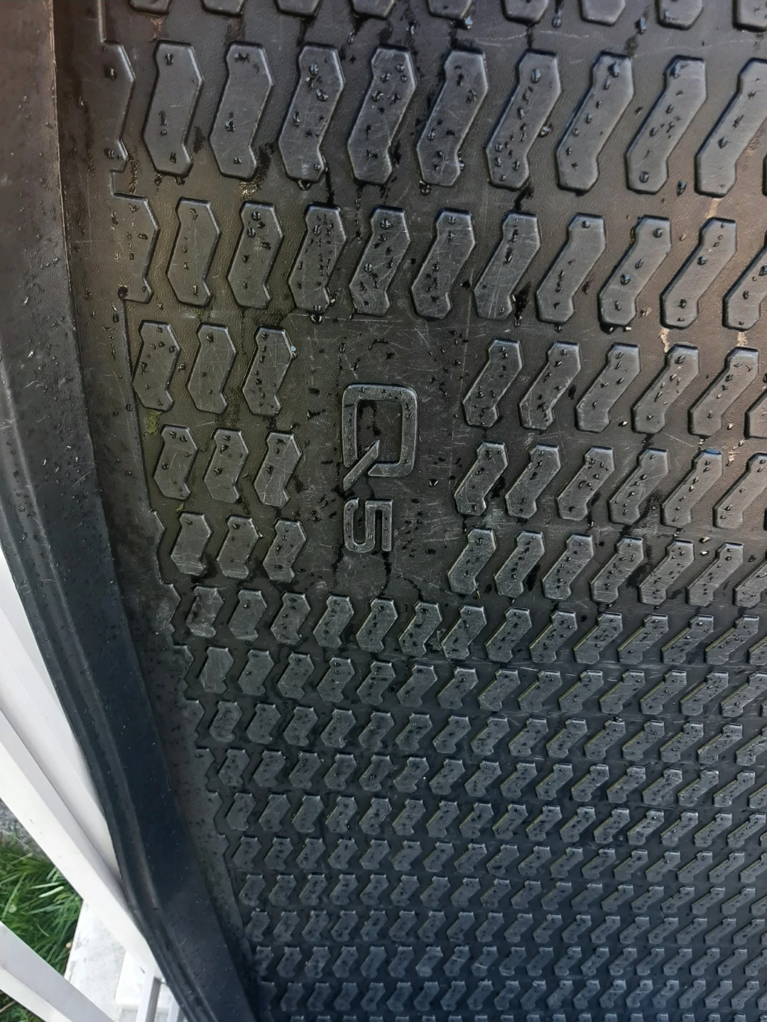Audi Q5 All-Weather Cargo Mat