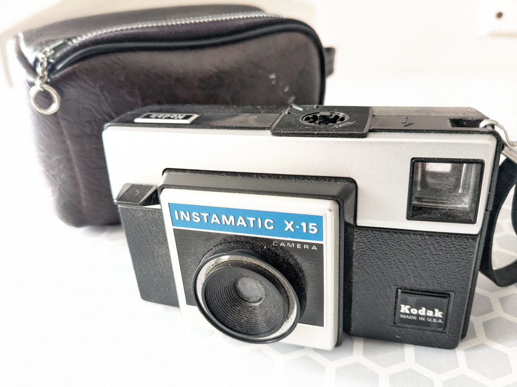 KODAK  Instamatic X-15 Vintage Film Camera - photo 4