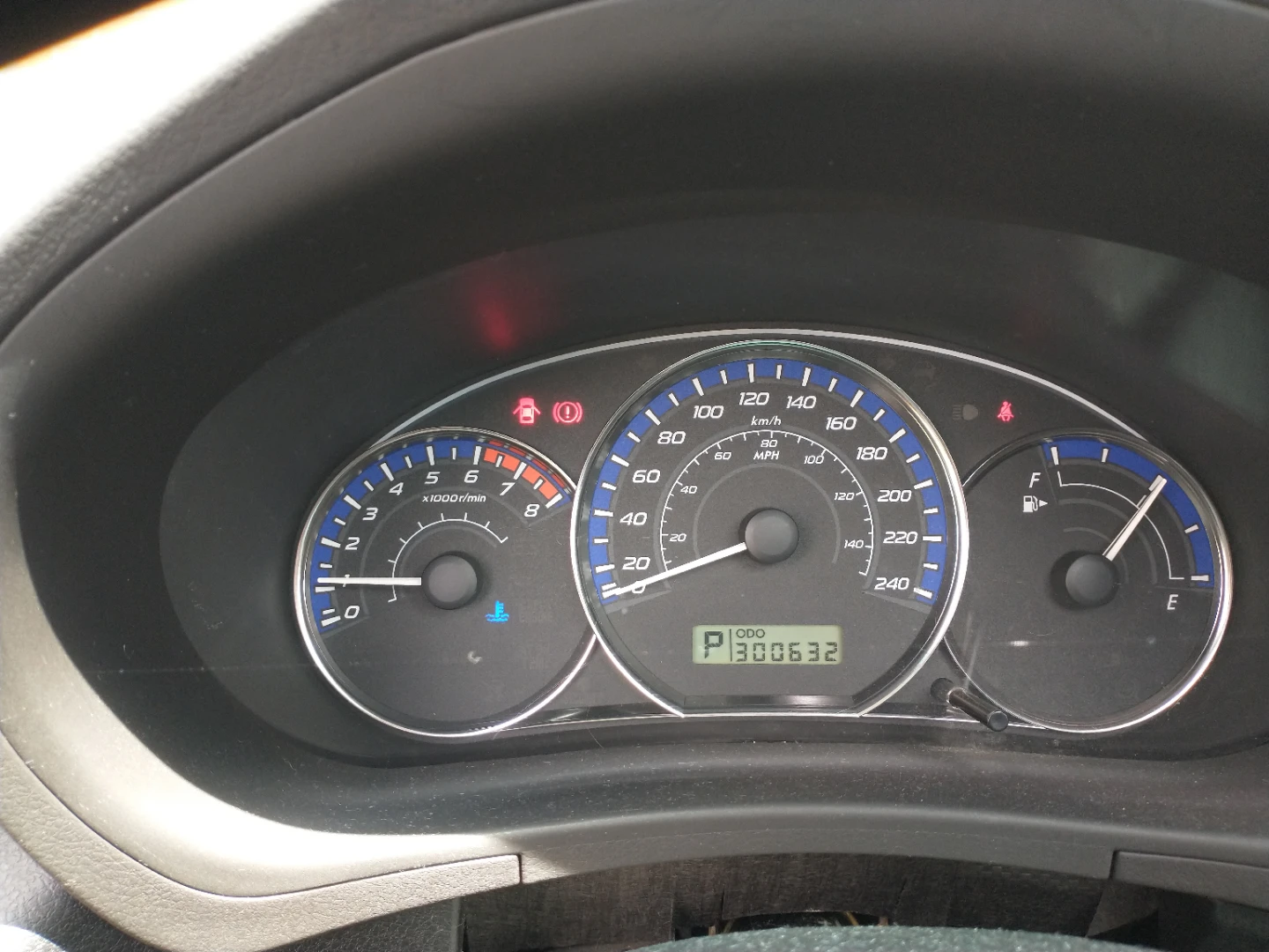 White Subaru Forester - photo 5