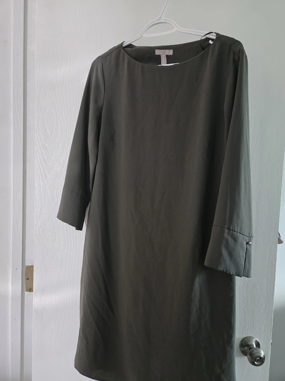 H&M Olive Green 3/4 Sleeve Dress