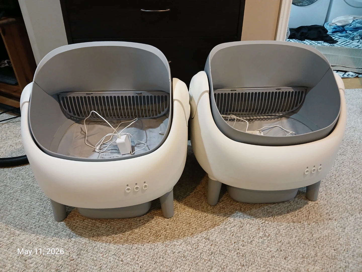 White Automatic Cat Litter Box with Pedal Mat and Bags