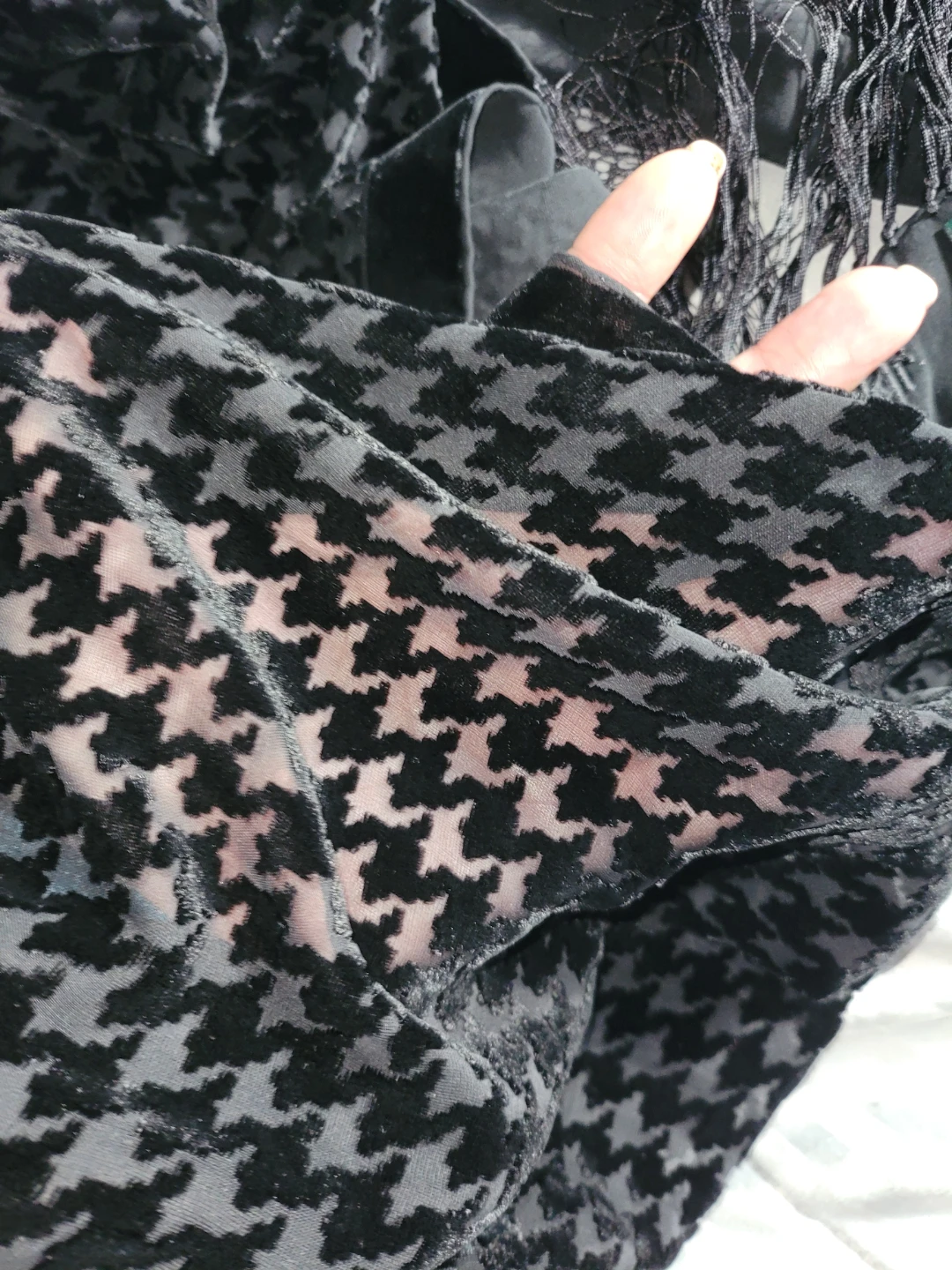 Lauren Ralph Lauren Houndstooth Scarf/sheer wrap - photo 4