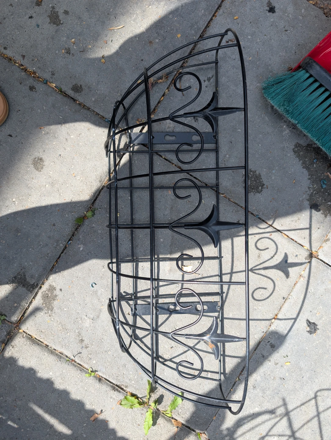 Garden hanging planter