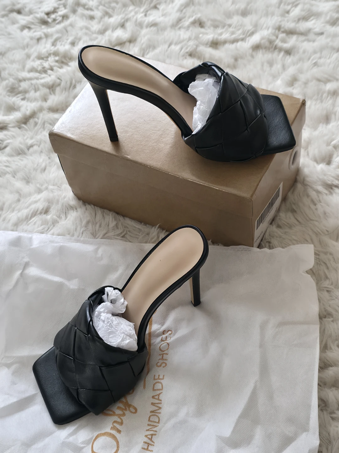 Brand New Onlymaker Black Woven Mules heels - Size 6
