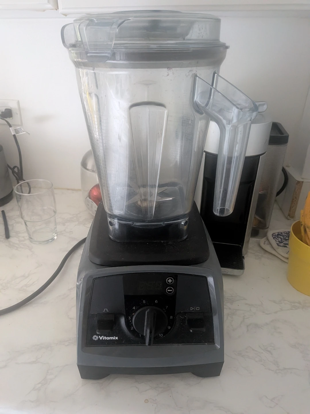 Vitamix Reconditioned Food Preparing Machine - photo 2
