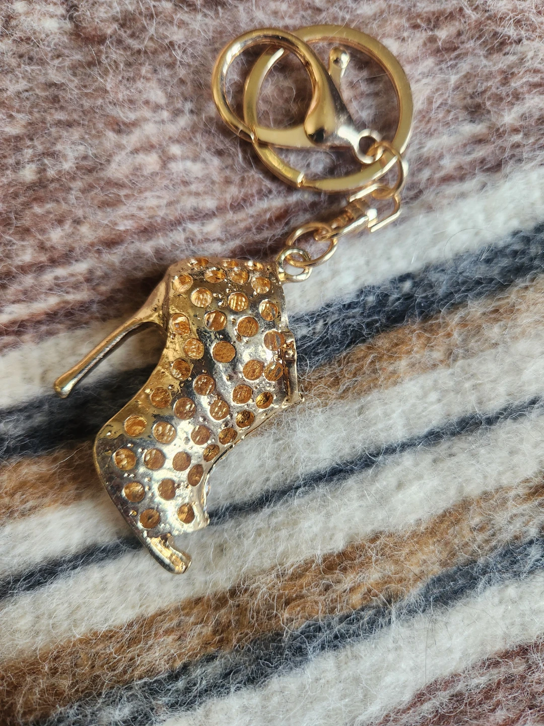 Rhinestone High Heel Shoe Keychain - photo 2