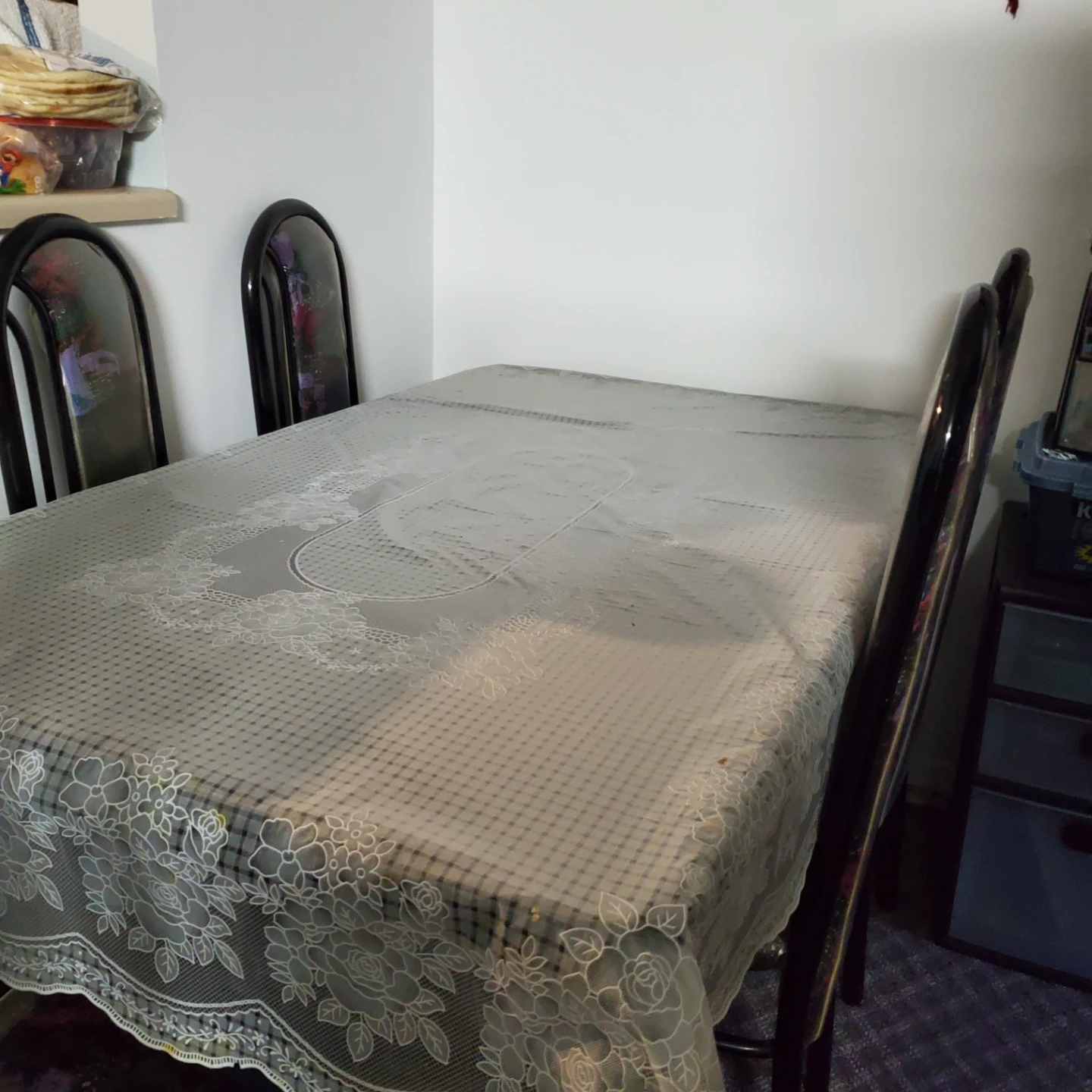 Dining Table and Chairs Set