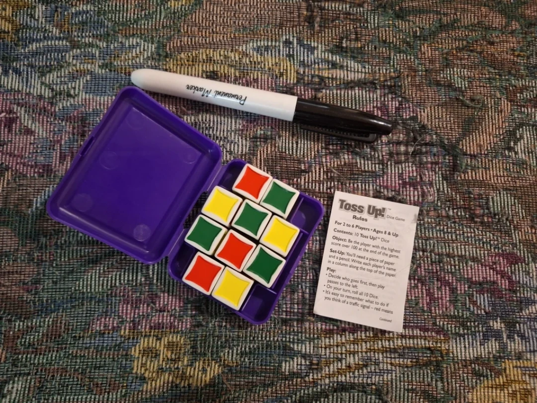Toss Up! Dice Game - photo 2