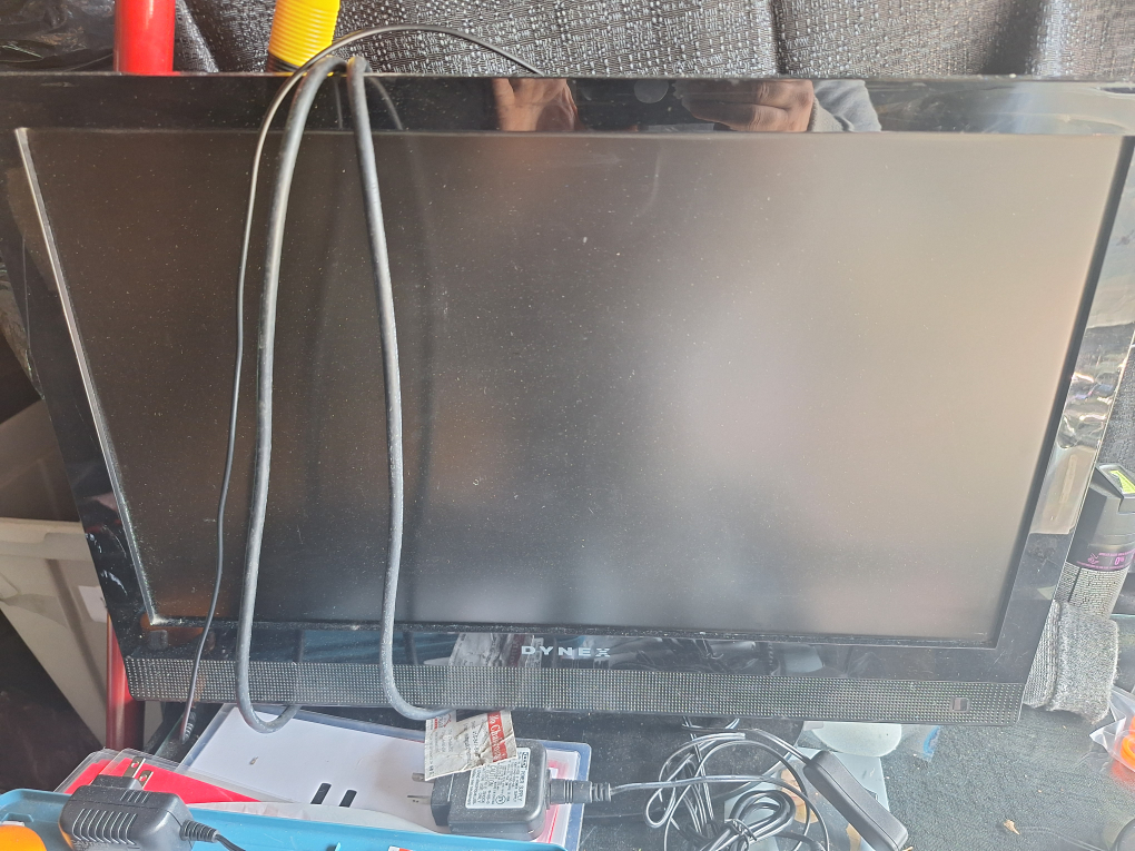 Dynex DX-22L150A11 22-inch LCD TV