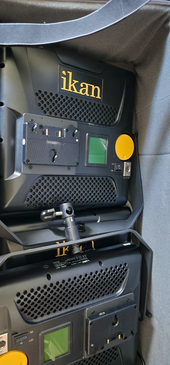 Ikan Professional Lighting Kit includes free Light luggage - photo 2