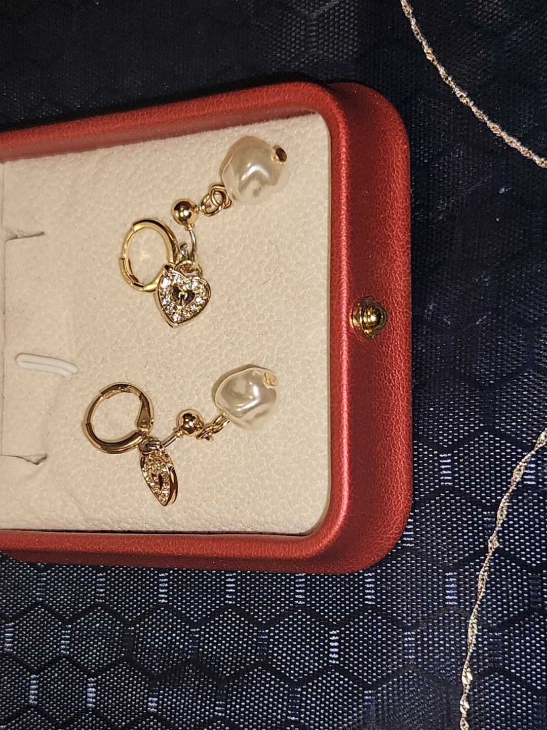 Silver Necklace n Pendant and Cross Earrings - photo 2