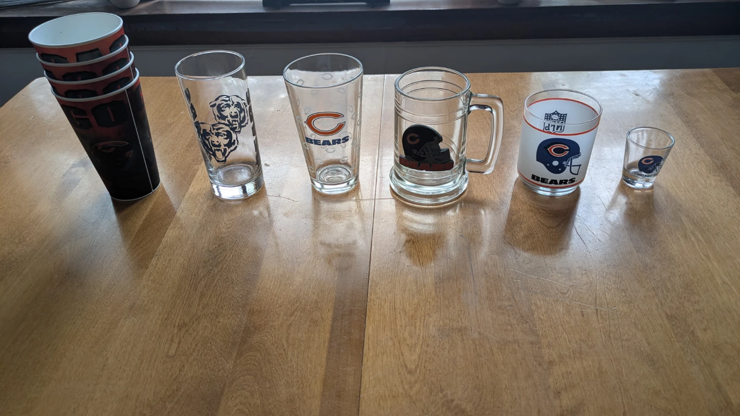 Chicago Bears Fan glassware & drink wear collection