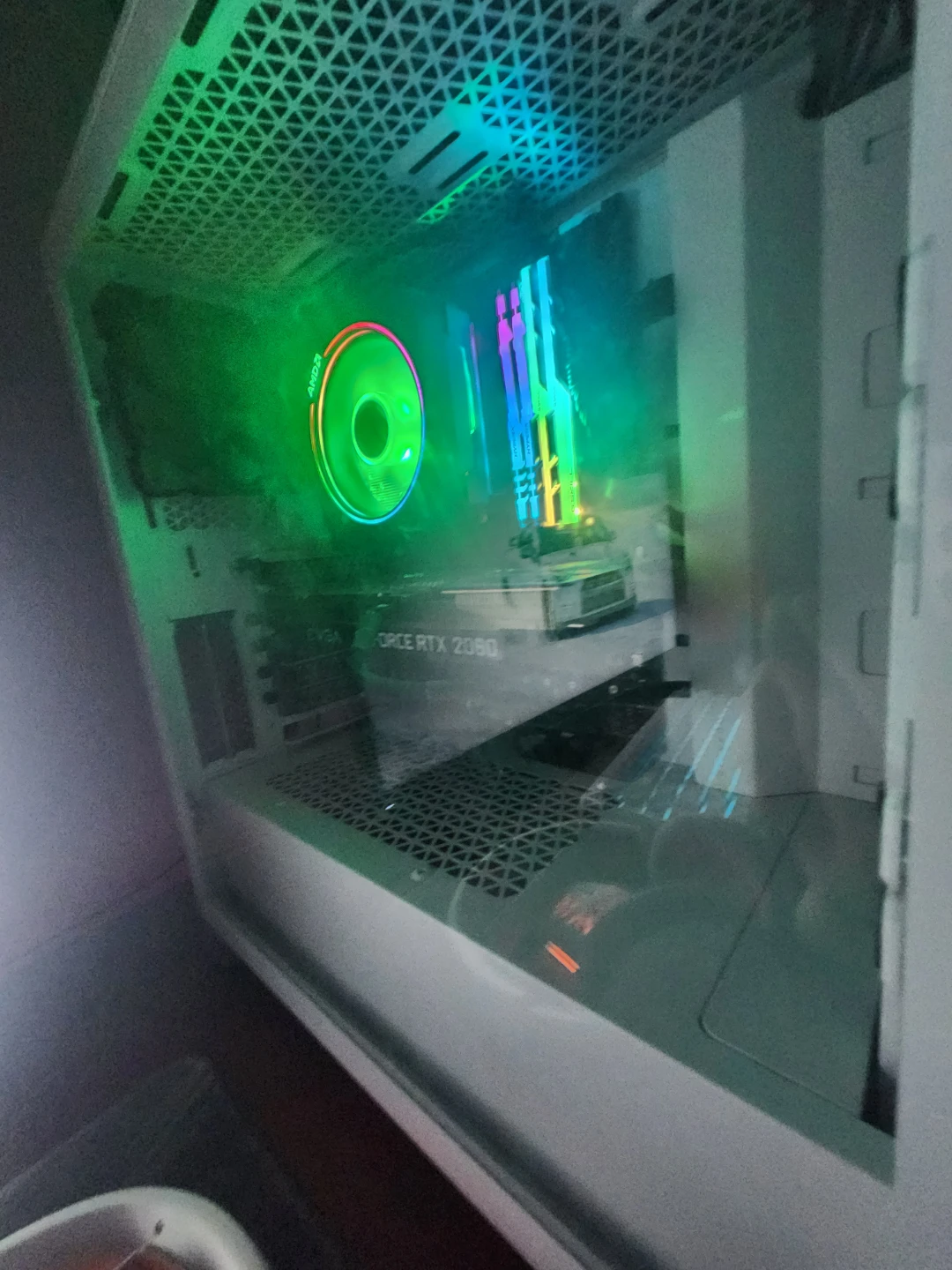 Gaming PC with Rtx 2060 and 32gb of ram