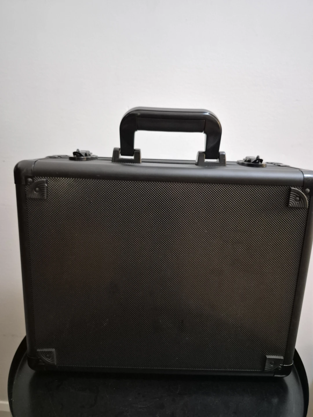 Black Aluminum Hard Case with Foam Inserts - photo 3