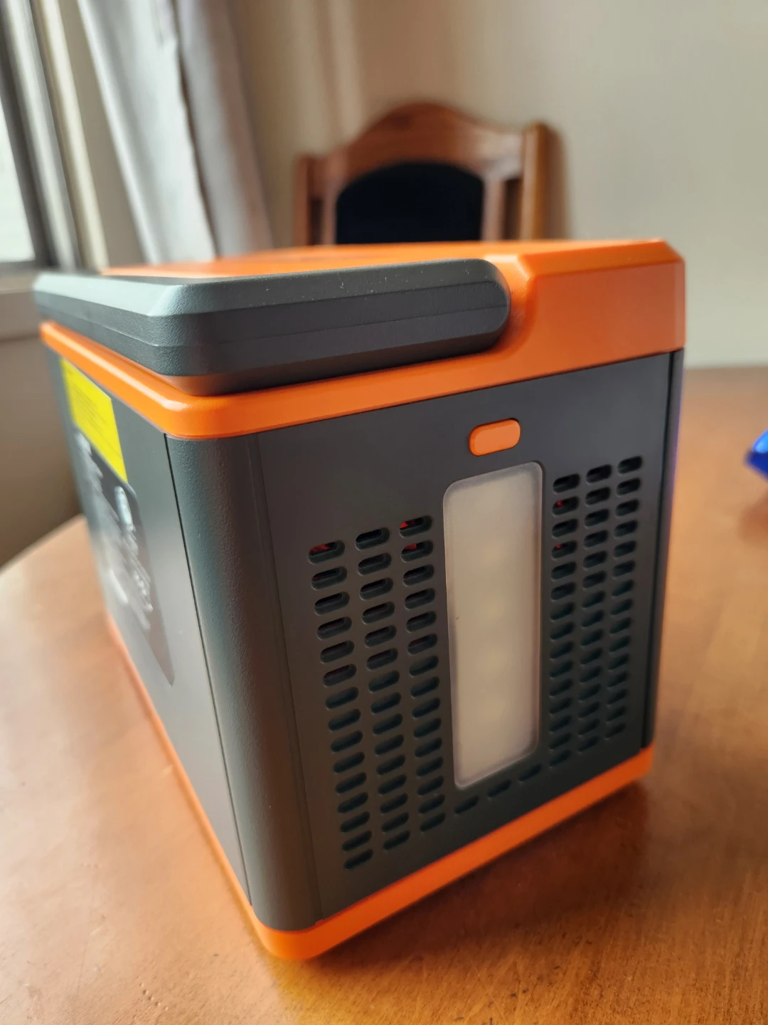 VEVOR Portable Power Station 300W – Like New Condition - photo 5