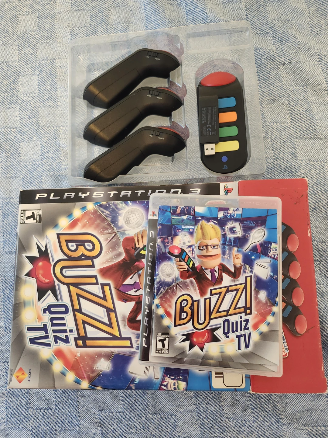 Buzz! Quiz TV PlayStation 3 Bundle with 3 Buzzers