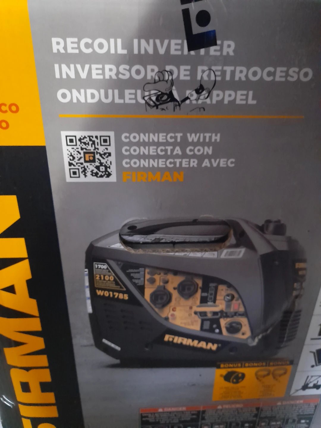 Firman W01785 2100W Recoil Inverter Generator - photo 3